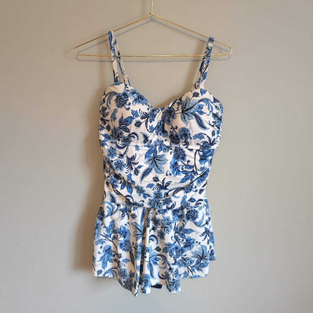 Bal Harbour Blue And White Floral Swim Dress, size 12